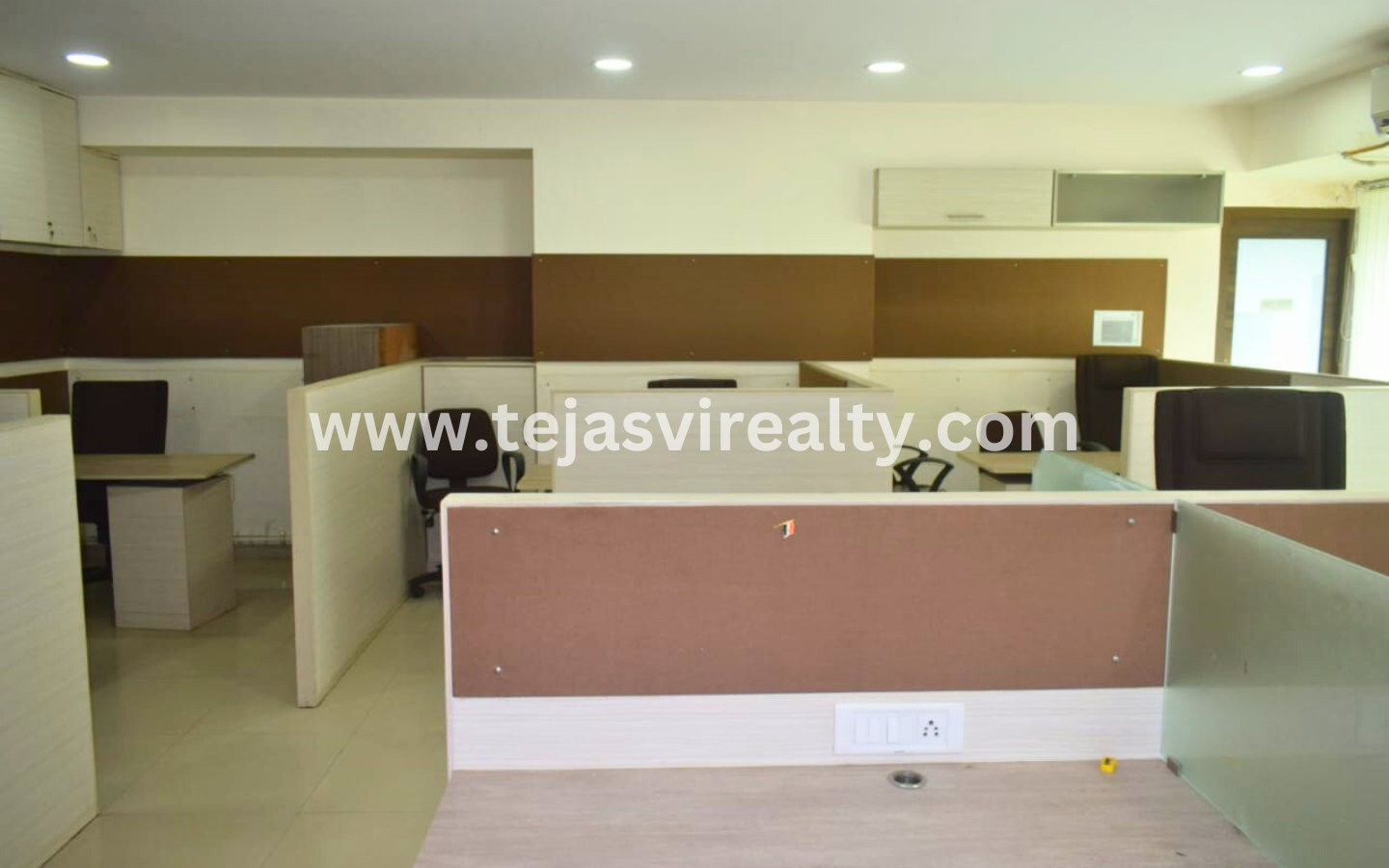 dev plaza office in mumbai