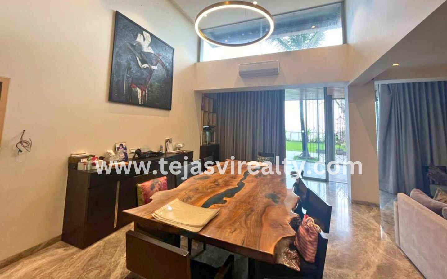 4 bhk beach view for sale in Juhu, mumbai