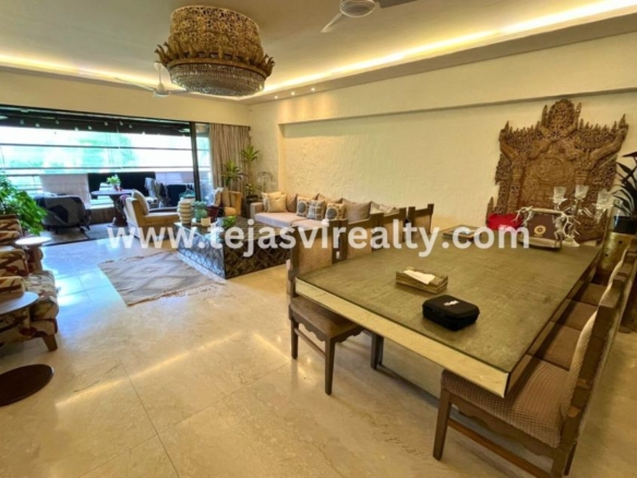 Fully-furnished-3-BHK-flat-for-sale-in-Juhu-near-beach